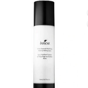 Boscia white charcoal mattifying makeup setting spray